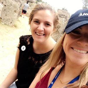 Meet your Posher, Devin